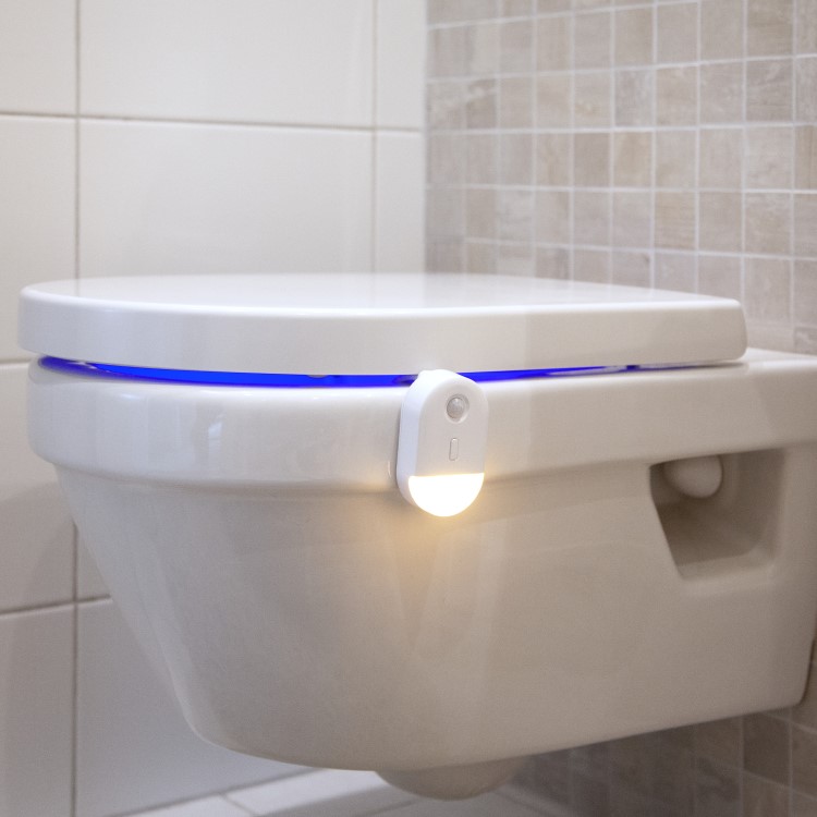 Toalettlampa med sensor