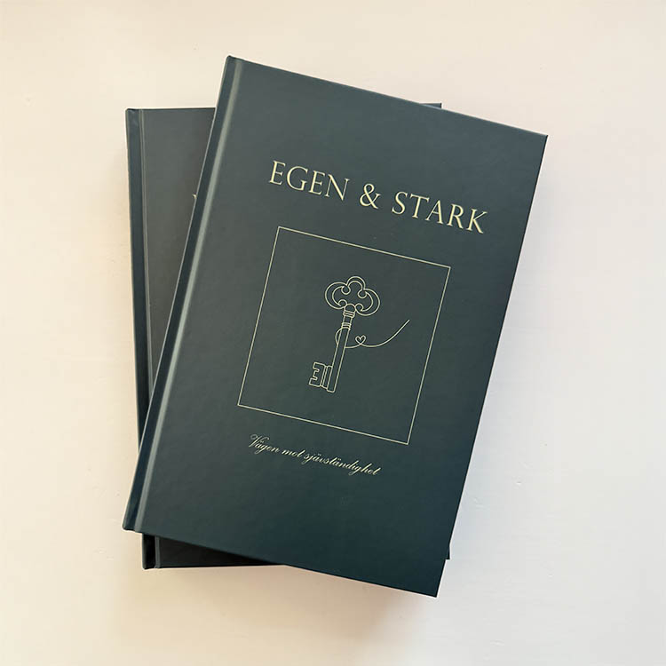 Boken - Egen och Stark